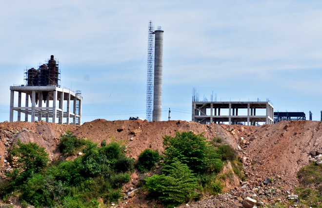 Quảng[-]Ngãi[-]lo[-]xảy[-]ra[-]sự[-]cố[-]môi[-]trường[-]ở[-]nhà[-]máy[-]giấy[-]10.000[-]tỷ